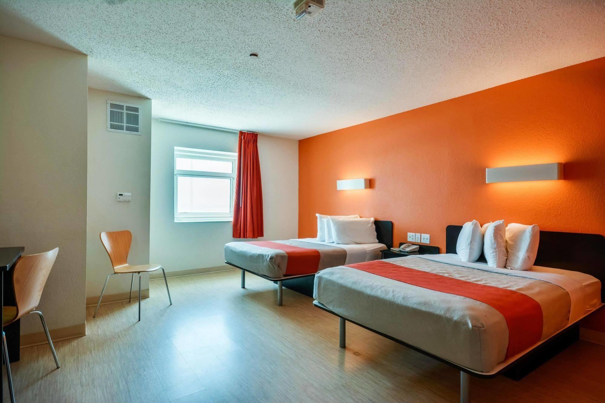 Motel 6-Biloxi, Ms - Beach Экстерьер фото