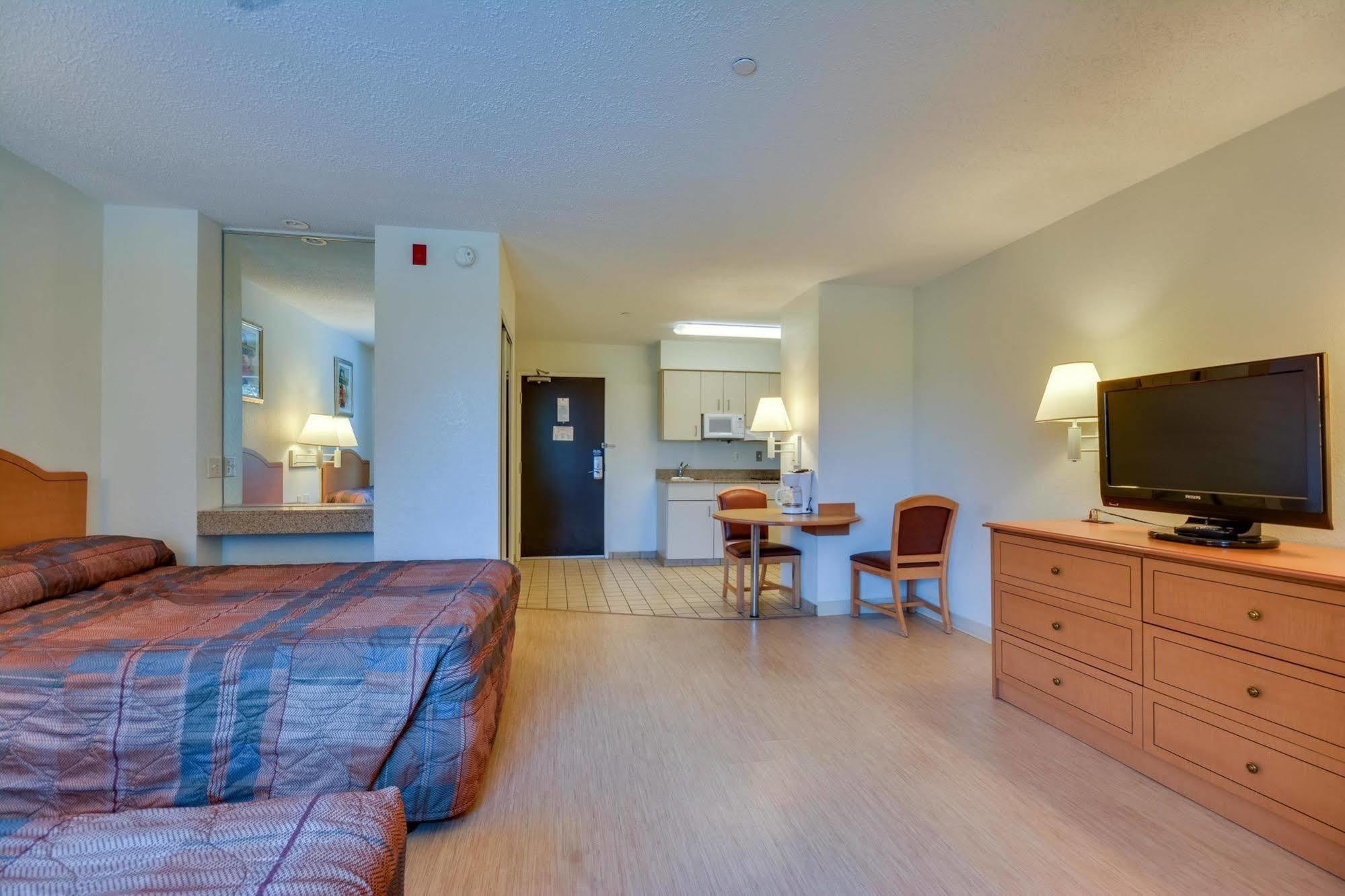 Motel 6-Biloxi, Ms - Beach Экстерьер фото